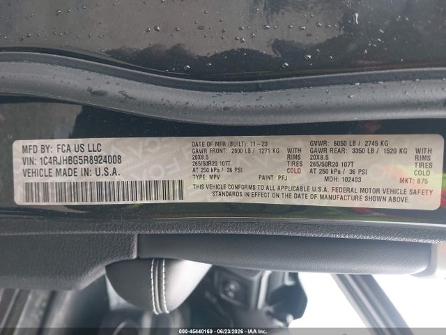 Продажа на аукционе авто 2024 Jeep Grand Cherokee Limited 4x4, vin: 1C4RJHBG5R8924008, номер лота: 45440169