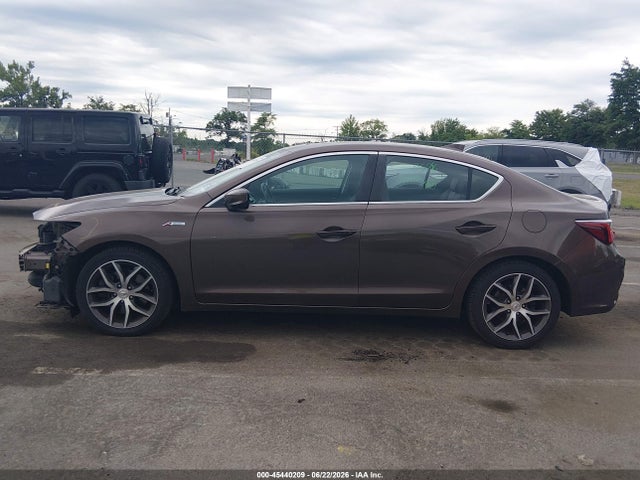 45440209 :رقم المزاد ، 19UDE2F79KA005828 vin ، 2019 Acura Ilx Premium Package/w/technology Pkg مزاد بيع
