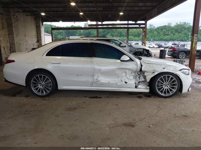 W1K6G6DB2NA157752 Mercedes-Benz S 500 4matic