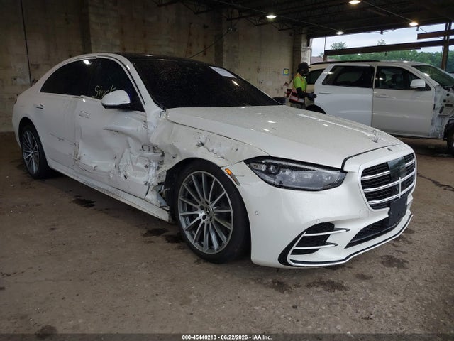 W1K6G6DB2NA157752 Mercedes-Benz S 500 4matic