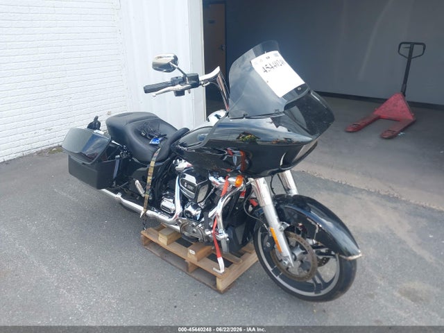 2018 1HD1KHC17JB664544 головне зображення