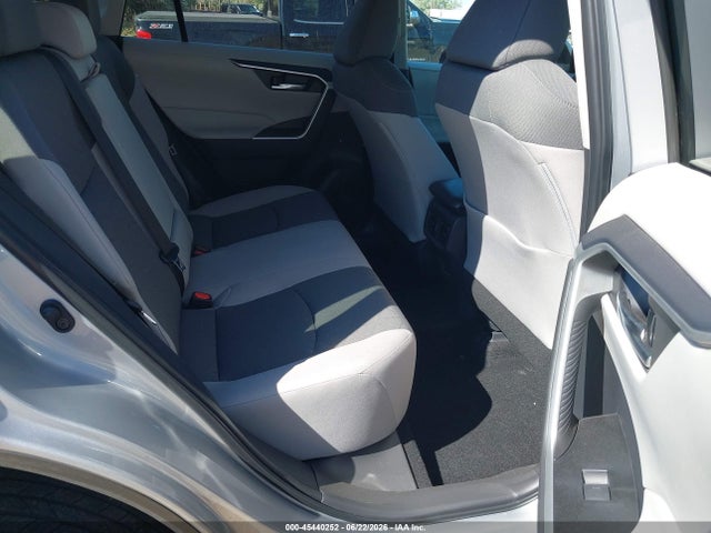 Toyota Rav4 Xle 2025 2T3P1RFV6SW597625 Image 8