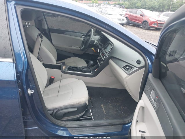 Hyundai SONATA SE 2019 5NPE24AF2KH795956 Image 5