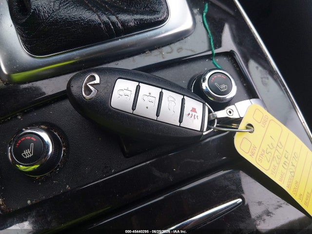 Продажа на аукционе авто 2016 Infiniti Qx70, vin: JN8CS1MW2GM750292, номер лота: 45440295
