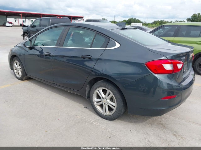 Chevrolet Cruze Lt Auto 2018 1G1BE5SM4J7155014 Image 3