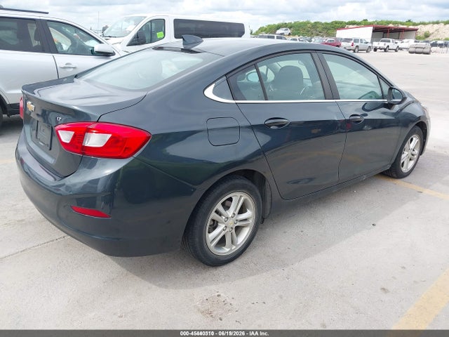 Chevrolet Cruze Lt Auto 2018 1G1BE5SM4J7155014 Image 4