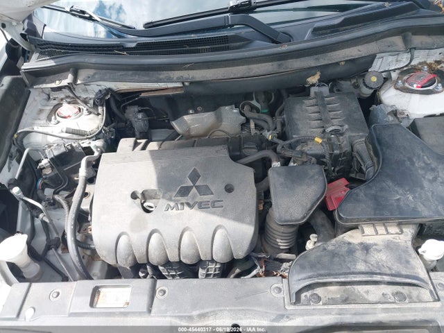 Mitsubishi Outlander Se 2016 JA4AZ3A33GZ023468 Image 10