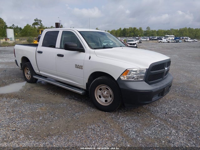 2018 Ram 1500 Tradesman  4x2 5'7 Box მანქანა იყიდება აუქციონზე, vin: 1C6RR6KG2JS322307, აუქციონის ნომერი: 45440318