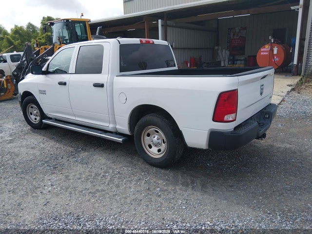 2018 Ram 1500 Tradesman  4x2 5'7 Box მანქანა იყიდება აუქციონზე, vin: 1C6RR6KG2JS322307, აუქციონის ნომერი: 45440318