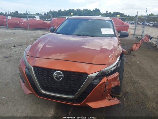 1N4BL4CV8KC100319 Nissan Altima 2.5 Sr
