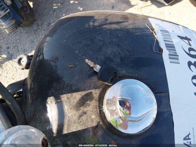 1994 Honda Vf750 C მანქანა იყიდება აუქციონზე, vin: JH2RC4305RM004740, აუქციონის ნომერი: 45440364