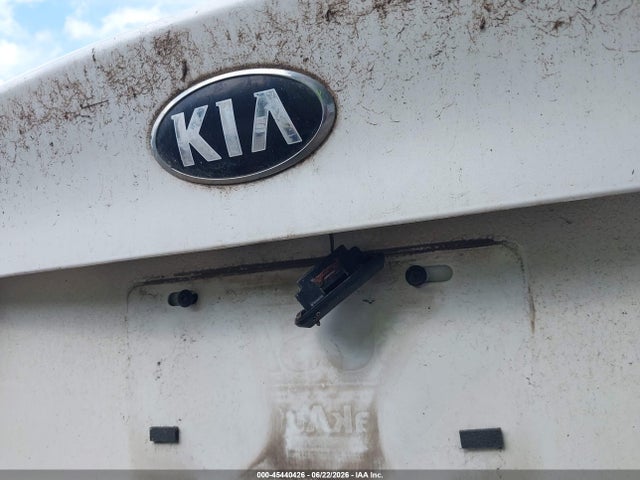 Auction sale of the 2015 Kia Optima Lx, vin: KNAGM4A73F5646714, lot number: 45440426