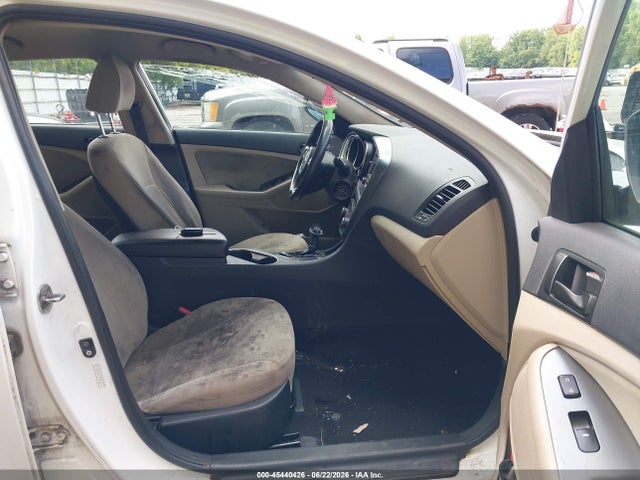 Продажа на аукционе авто 2015 Kia Optima Lx, vin: KNAGM4A73F5646714, номер лота: 45440426