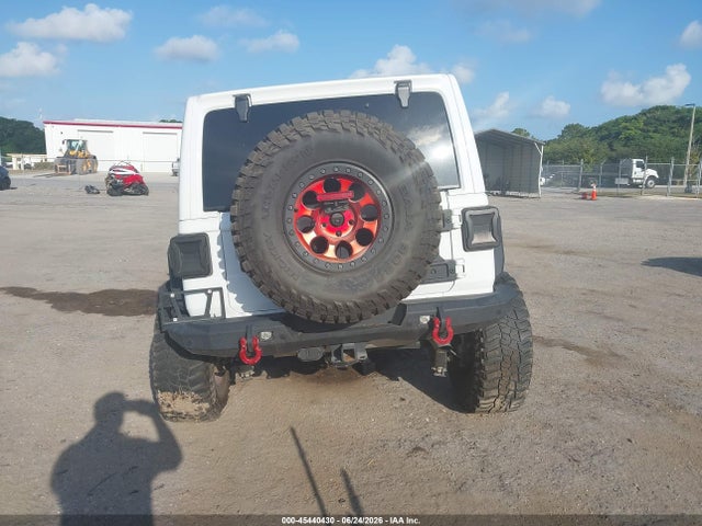 2021 Jeep Wrangler Unlimited Rubicon 4x4 მანქანა იყიდება აუქციონზე, vin: 1C4HJXFG4MW677651, აუქციონის ნომერი: 45440430