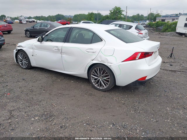 Lexus IS 250 2014 JTHCF1D22E5004332 Image 3
