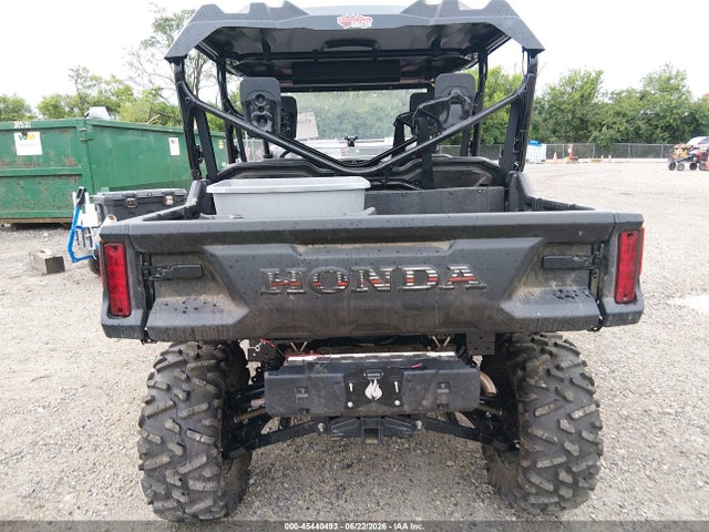 1HFVE0817P4001594 Honda Sxs1000 M6d