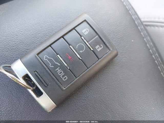 45440601 :رقم المزاد ، 3GYFNBE31ES674663 vin ، 2014 Cadillac Srx Luxury Collection مزاد بيع