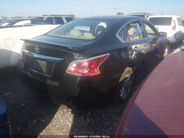 Nissan Altima 2.5 S 2015 1N4AL3AP1FC116264 Image 4