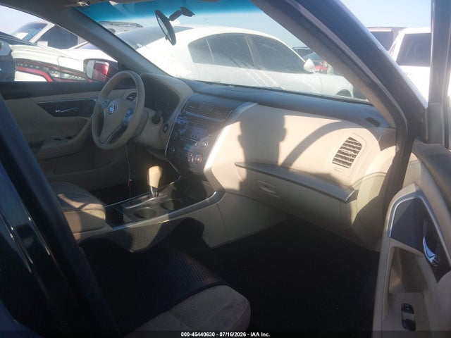 Nissan Altima 2.5 S 2015 1N4AL3AP1FC116264 Image 5