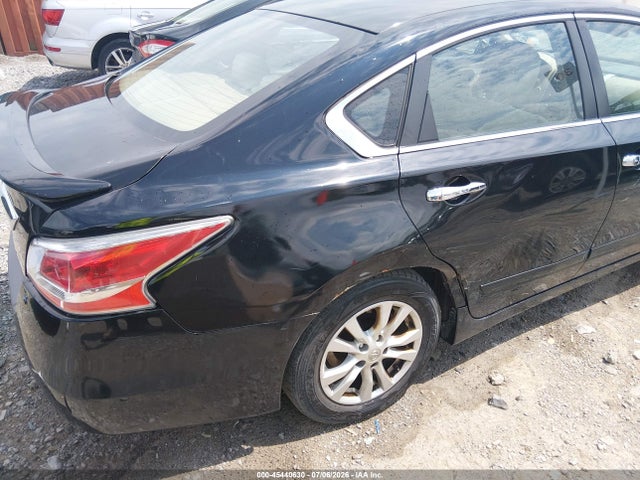 Nissan Altima 2.5 S 2015 1N4AL3AP1FC116264 Image 6