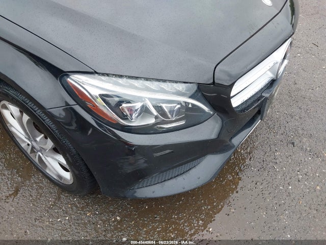 Продаж на аукціоні авто 2015 Mercedes-benz C 300 4matic, vin: 55SWF4KBXFU071147, номер лоту: 45440684