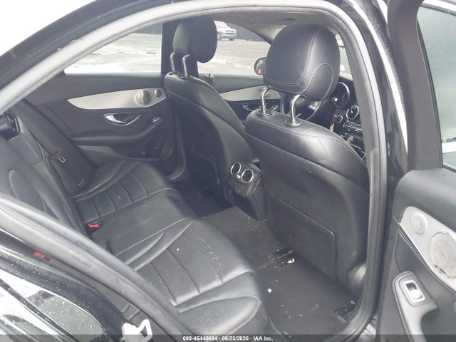 Продаж на аукціоні авто 2015 Mercedes-benz C 300 4matic, vin: 55SWF4KBXFU071147, номер лоту: 45440684