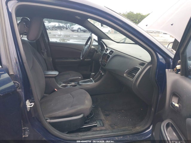 2013 Chrysler 200 Lx მანქანა იყიდება აუქციონზე, vin: 1C3CCBAB7DN691685, აუქციონის ნომერი: 45440704