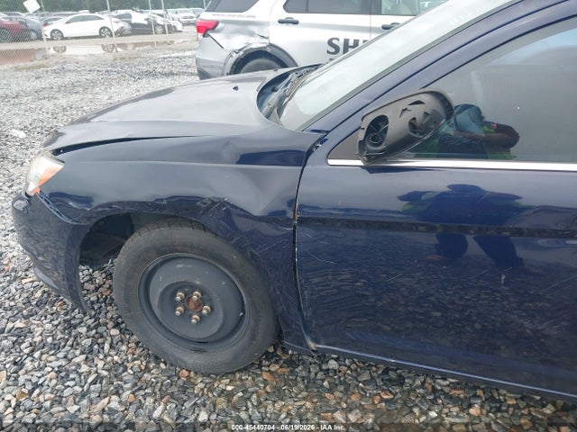 2013 Chrysler 200 Lx მანქანა იყიდება აუქციონზე, vin: 1C3CCBAB7DN691685, აუქციონის ნომერი: 45440704