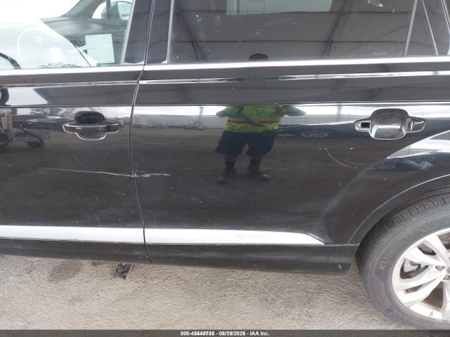 WA1AAAF71JD049644 Audi Q7 3.0t Premium