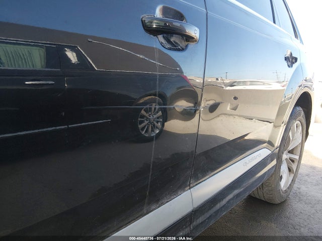 WA1AAAF71JD049644 Audi Q7 3.0t Premium