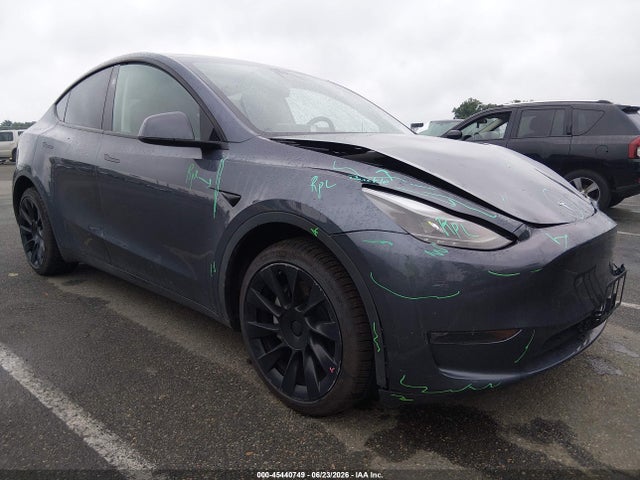 Tesla Model Y Awd/long Range Dual Motor All-wheel Drive 2023 7SAYGDEE2PA205387 main image