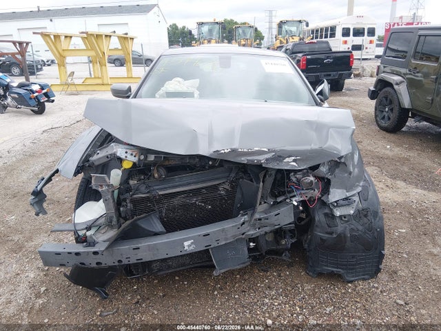 45440760 :رقم المزاد ، 2C3CCAGG8HH612956 vin ، 2017 Chrysler 300 300s Awd مزاد بيع