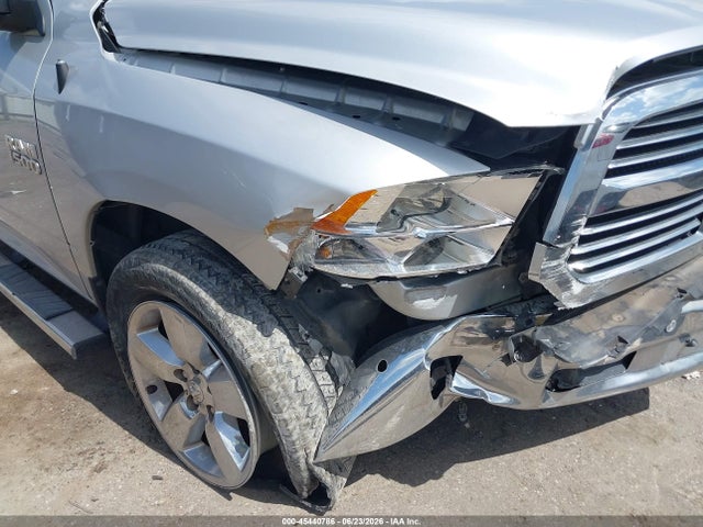 45440786 :رقم المزاد ، 1C6RR6LG4HS514076 vin ، 2017 Ram 1500 Lone Star  4x2 5'7 Box مزاد بيع
