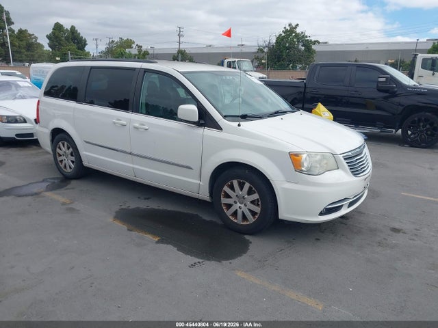 45440804 :رقم المزاد ، 2C4RC1BG8DR690798 vin ، 2013 Chrysler Town & Country Touring مزاد بيع