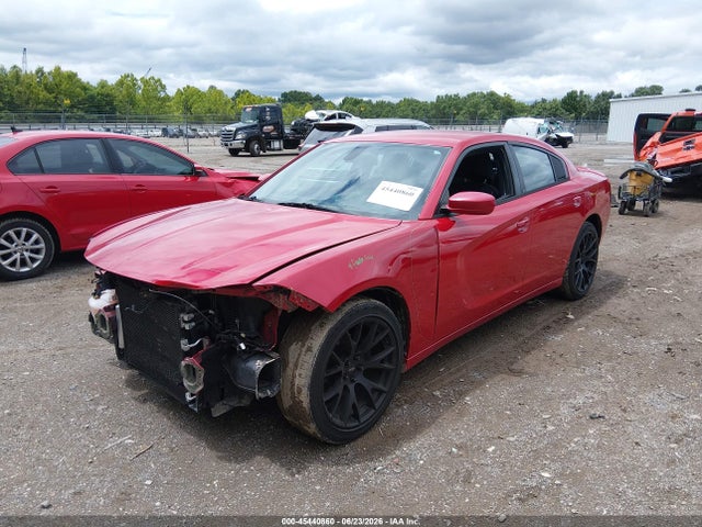 45440860 :رقم المزاد ، 2C3CDXBG7FH795464 vin ، 2015 Dodge Charger Se مزاد بيع