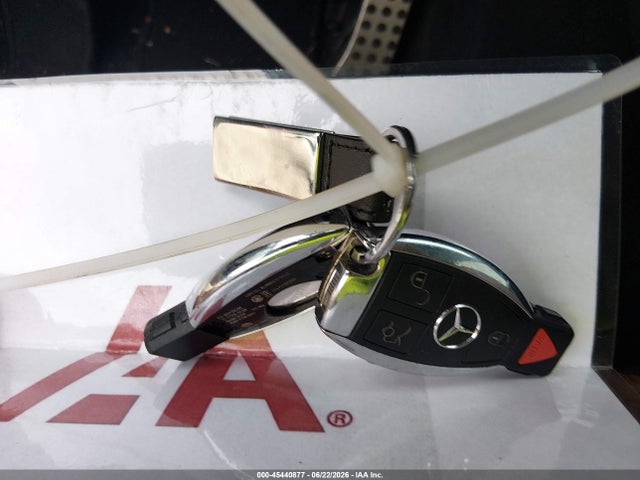45440877 :رقم المزاد ، 55SWF6GB2FU030838 vin ، 2015 Mercedes-benz C 400 4matic مزاد بيع