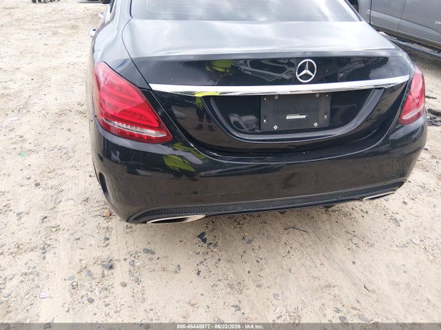 45440877 :رقم المزاد ، 55SWF6GB2FU030838 vin ، 2015 Mercedes-benz C 400 4matic مزاد بيع