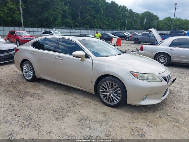 45440902 :رقم المزاد ، JTHBK1GGXF2151953 vin ، 2015 Lexus Es 350 مزاد بيع