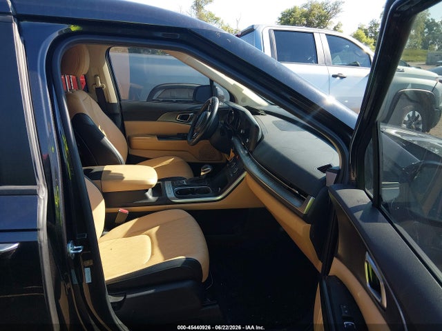 2024 Kia Carnival Mpv Lx Seat Package მანქანა იყიდება აუქციონზე, vin: KNDNB4H3XR6433907, აუქციონის ნომერი: 45440926