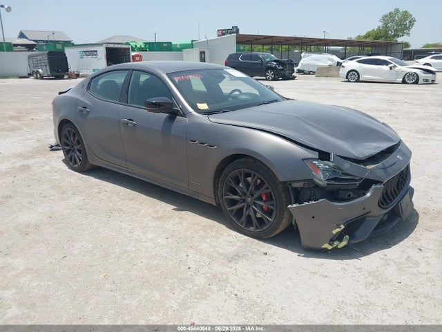2020 Maserati Ghibli S Q4 Gransport მანქანა იყიდება აუქციონზე, vin: ZAM57YTS9L1343767, აუქციონის ნომერი: 45440948