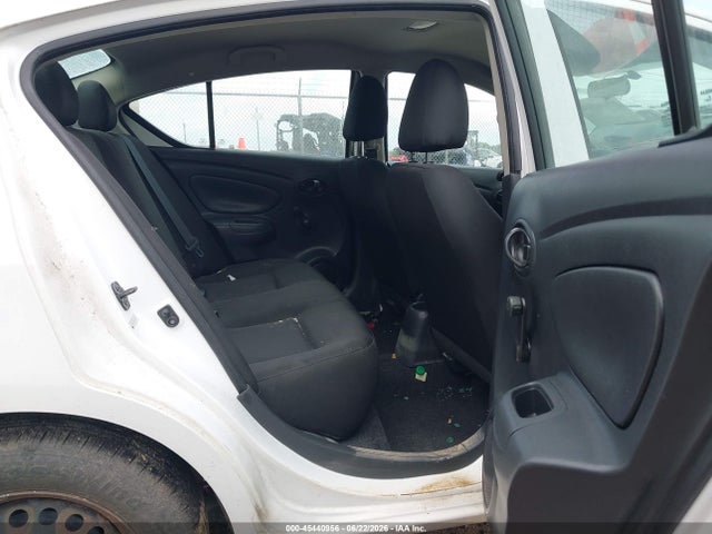 Продажа на аукционе авто 2019 Nissan Versa 1.6 S+, vin: 3N1CN7AP0KL811096, номер лота: 45440956