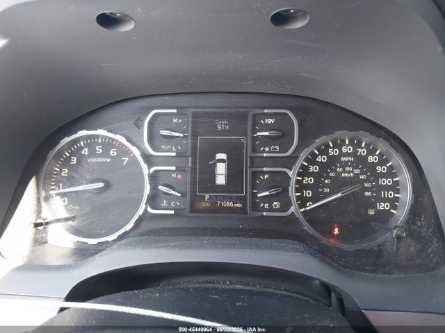 5TFDY5F1XKX796547 Toyota Tundra Sr5 5.7l V8