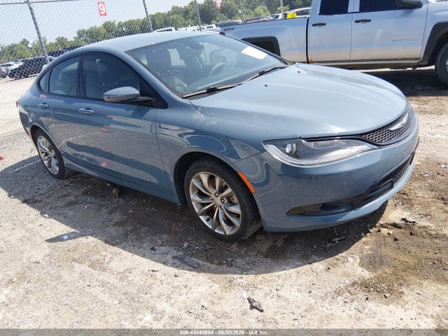 2015 Chrysler 200 S მანქანა იყიდება აუქციონზე, vin: 1C3CCCBG7FN597969, აუქციონის ნომერი: 45440994