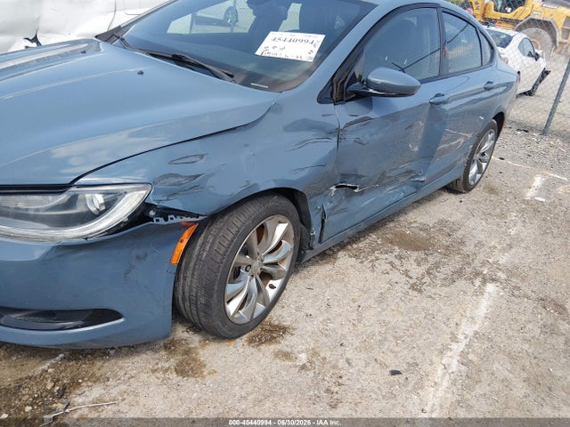 45440994 :رقم المزاد ، 1C3CCCBG7FN597969 vin ، 2015 Chrysler 200 S مزاد بيع