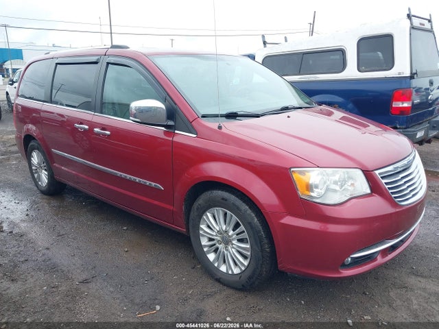 45441026 :رقم المزاد ، 2C4RC1GG2CR135756 vin ، 2012 Chrysler Town & Country Limited مزاد بيع