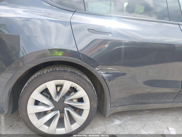 Продажа на аукционе авто 2026 Tesla Model Y All-wheel Drive/long Range Launch Series/premium All-wheel Drive, vin: 7SAYGDEE8TF446612, номер лота: 45441063