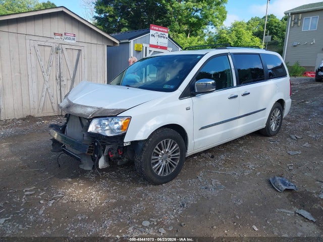 Продаж на аукціоні авто 2014 Chrysler Town & Country Touring-l 30th Anniversary, vin: 2C4RC1CG0ER297569, номер лоту: 45441073