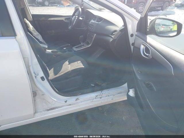 2014 Nissan Sentra Fe+ S/fe+ Sv/s/sl/sr/sv მანქანა იყიდება აუქციონზე, vin: 3N1AB7AP2EL664283, აუქციონის ნომერი: 45441079