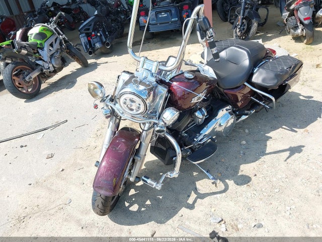 45441115 :رقم المزاد ، 1HD1FBC12JB647832 vin ، 2018 Harley-davidson Flhr Road King مزاد بيع