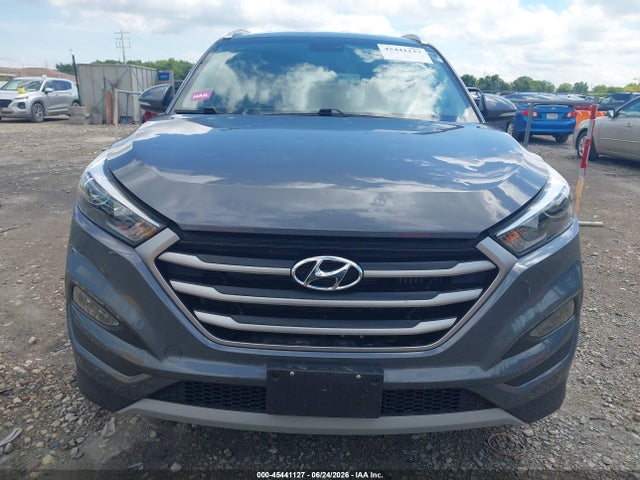 Auction sale of the 2017 Hyundai Tucson Sport, vin: KM8J3CA28HU293806, lot number: 45441127